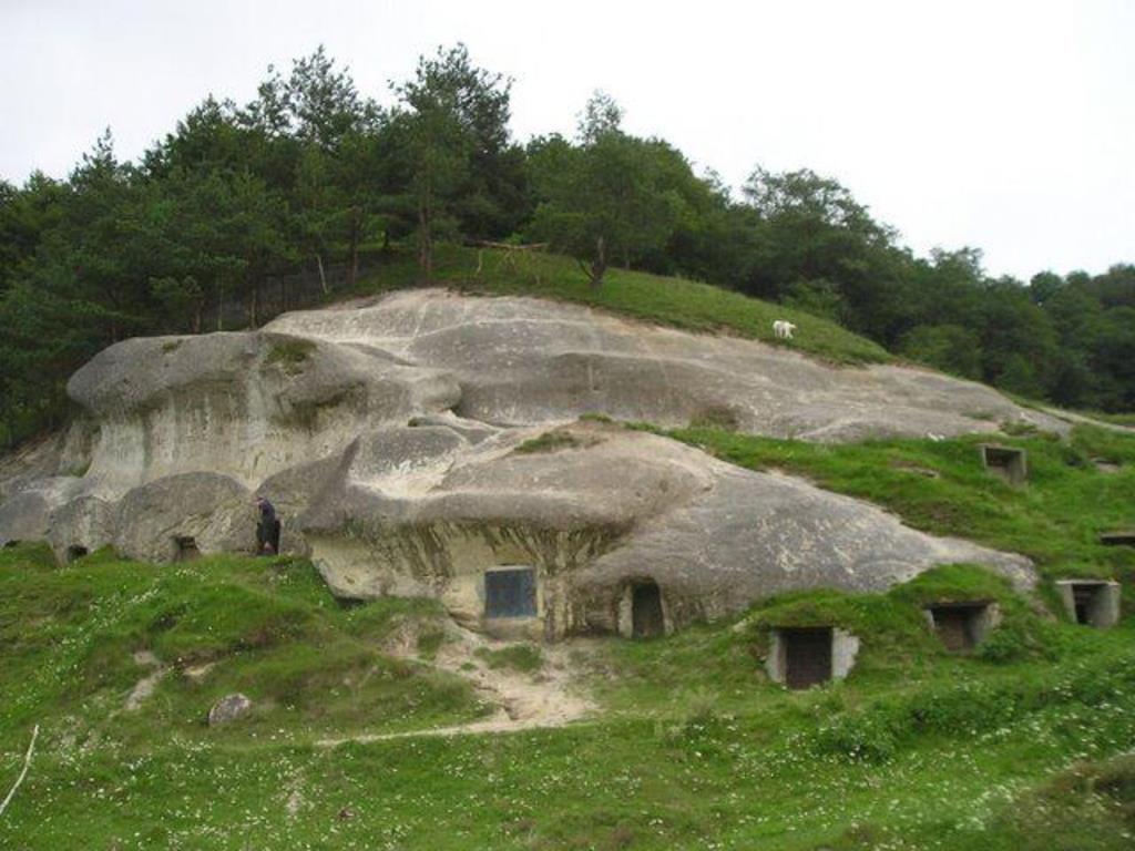 Фото 1. Печерний комплекс в селі Стільсько (Copy)