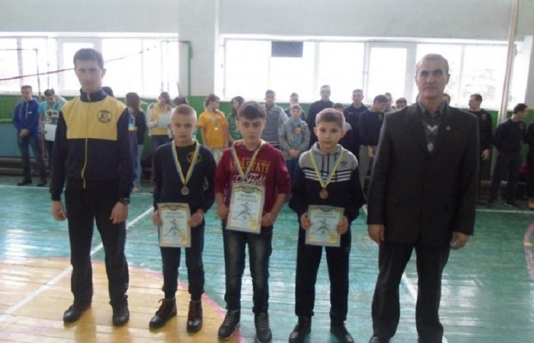 Гирьовики з Тернопільщини провели підсумковий турнір.doc2