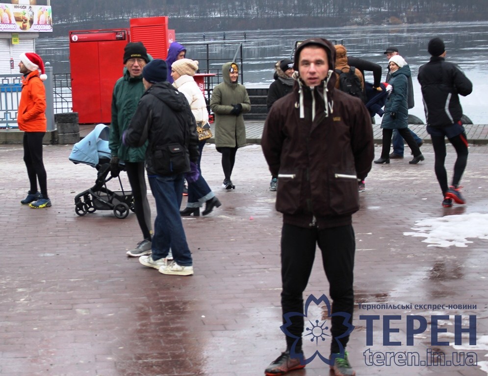 Pasted into Тернополянин вперше прийшов на Runday 1 січня та пробіг другим (фото)