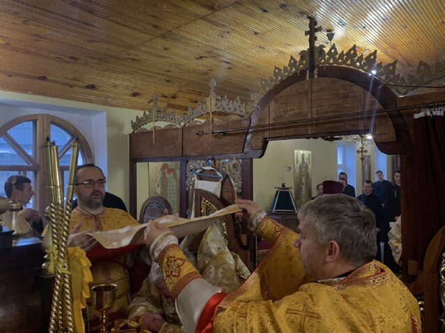 2e8133e3-9b15-4507-944b-2c81133a4487